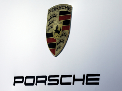     Porsche  5,5  