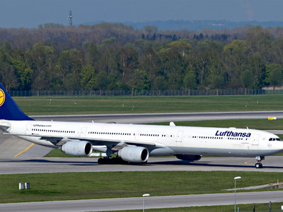  Lufthansa     - 