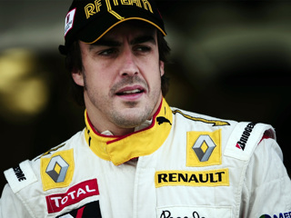  : Renault    ,     