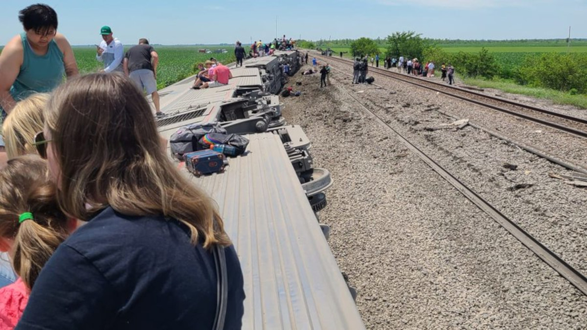 Крушение поезда в Псковской области