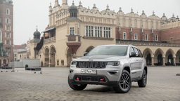 Названы российские цены на самый быстрый и мощный Jeep в истории () Названы российские цены на самый быстрый и мощный Jeep в истории