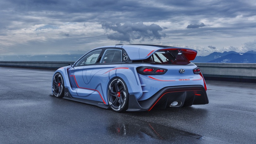 Такой машины у Hyundai еще не было. Но скоро появится!