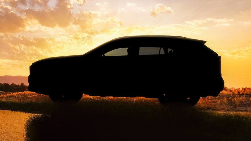 В Нью-Йорке рассекречена новая Тоёта RAV4 В Нью-Йорке рассекречена новая Тоёта RAV4