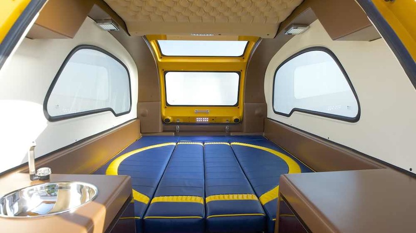 Японцы создали кемпер-амфибию