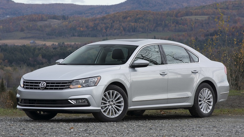 Новый Volkswagen Passat: первые изображения