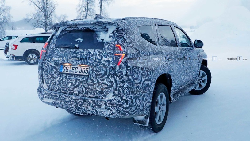 Вот как будет выглядеть обновленный Mitsubishi Pajero Sport