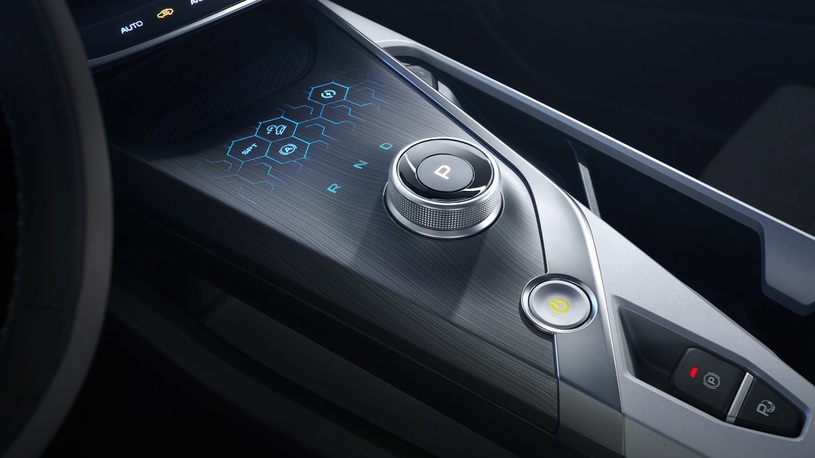 Вот как будет выглядеть салон китайского "убийцы Tesla Model 3"