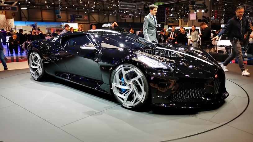 Самый дорогой и самый черный Bugatti прочат самому известному футболисту