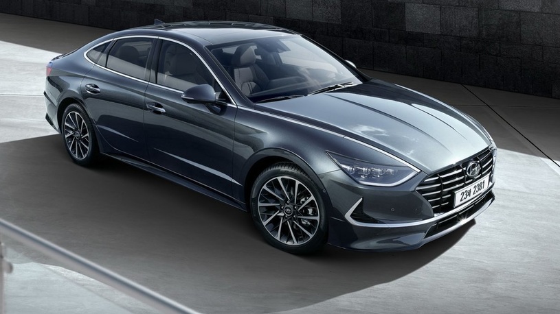 У новой российской Hyundai Sonata будет два мотора, а не один