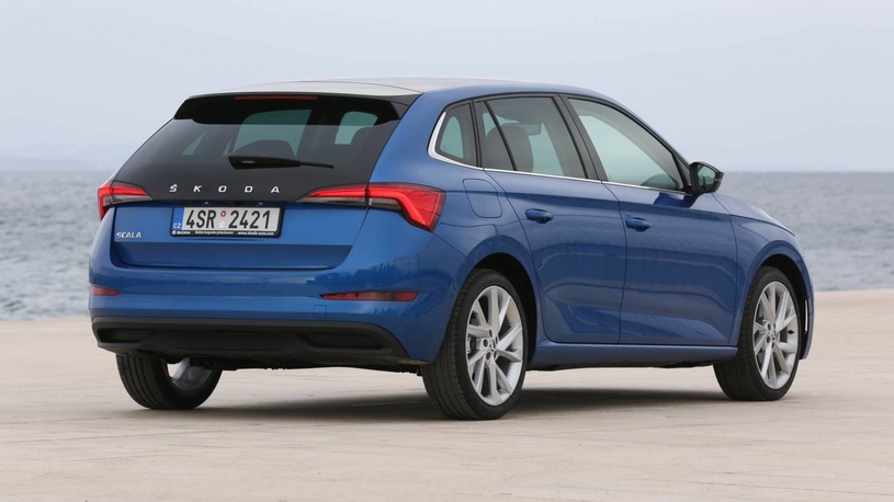 Skoda Scala - вот она какая в мельчайших подробностях