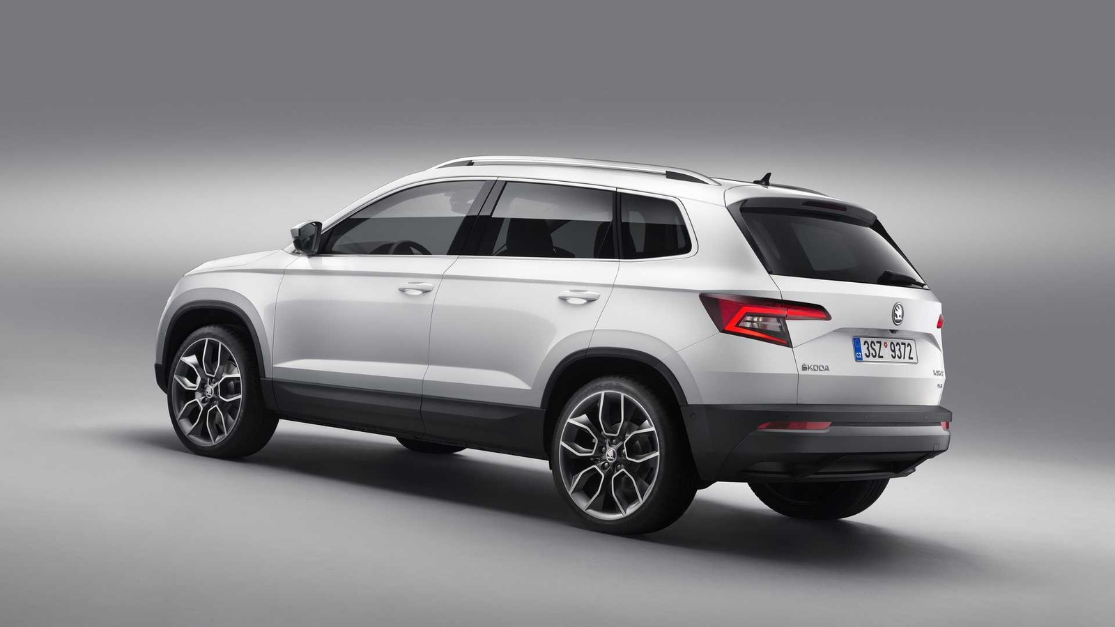 Новый Skoda Karoq все же решили продавать в России