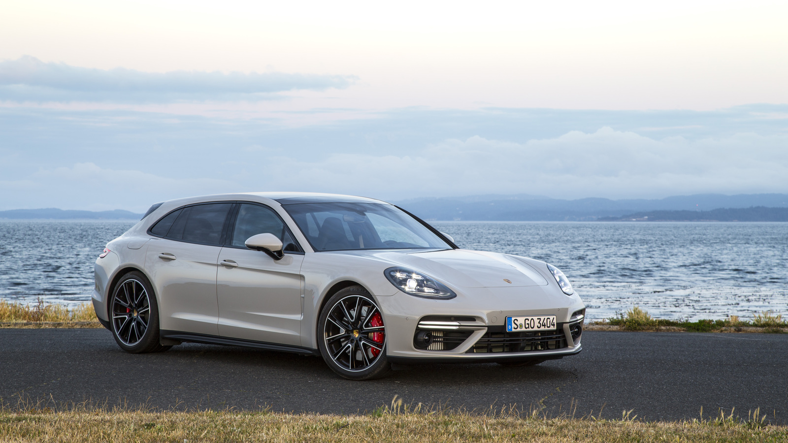Porsche Panamera Sport Turismo: тест-драйв самой красивой Panamera в истории