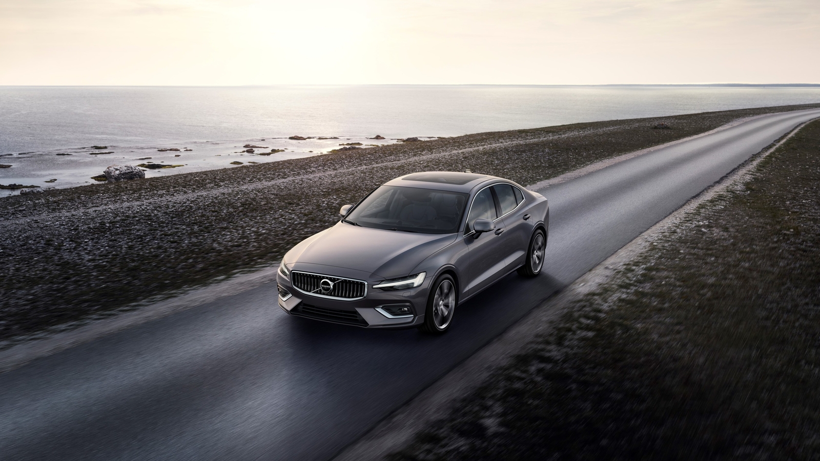 Volvo объявила российские цены на спортседан S60