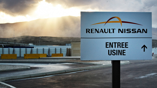 Главе Renault-Nissan грозит до 10 лет тюрьмы