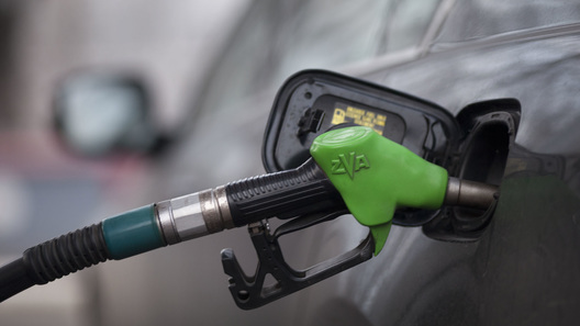 Бензин может подорожать: независимым АЗС разрешили поднять цены
