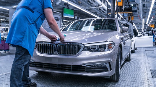 BMW построит свой завод в Калининграде