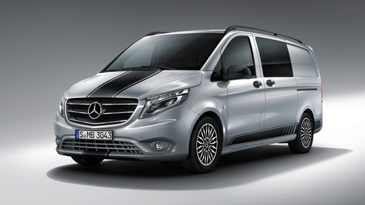 В России начали продавать «спортивные» фургоны Mercedes-Benz