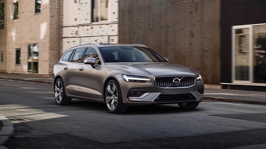 Компания Volvo представила новый универсал V60