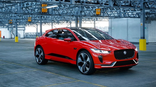 Сегодня в Граце Jaguar представит свой первый электромобиль