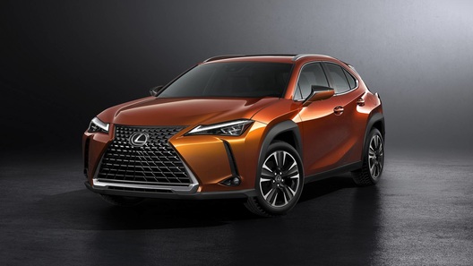 BMW и Lexus будут продавать автомобили по подписке