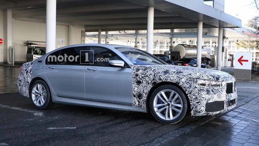 В сети появились шпинские снимки обновленной BMW 7-Series