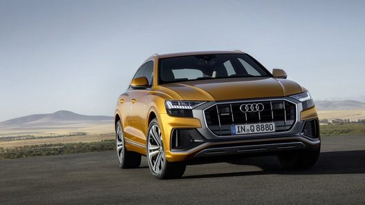 В Россию привезут дизельную версию Audi Q8