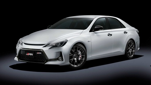 Toyota представила очень дерзкий Mark X (фанаты праворулек оценят!)