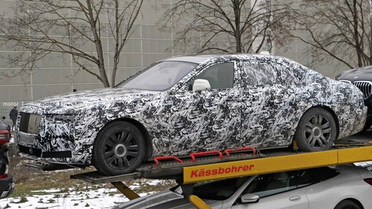 Самый доступный Rolls-Royce: первые фотографии нового Ghost