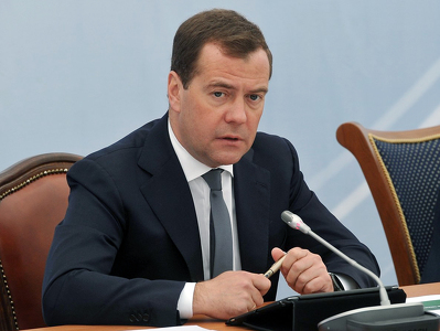 Премьер Медведев запустил в Челябинске уникальное для РФ производство