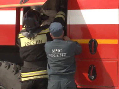 Крупный пожар парализовал общественный транспорт в Челябинске