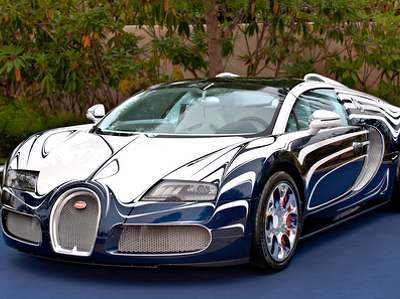13-летный сын олигарха разогнал папин Bugatti свыше 300 км/ч