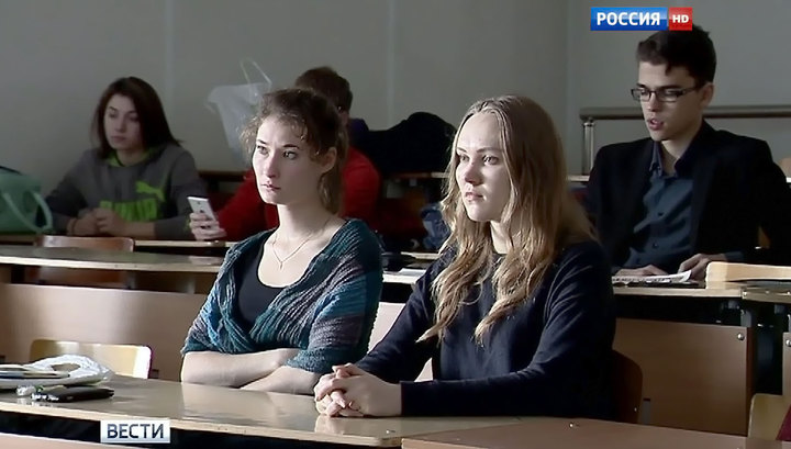 Родивших студенток хотят переводить на бюджет