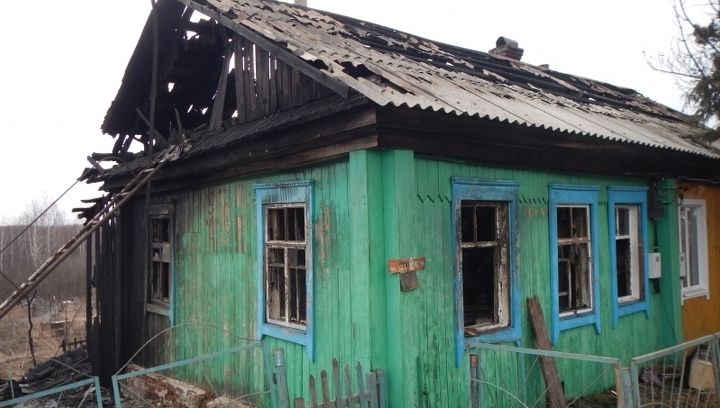 Дают ли в платной больнице больничный лист