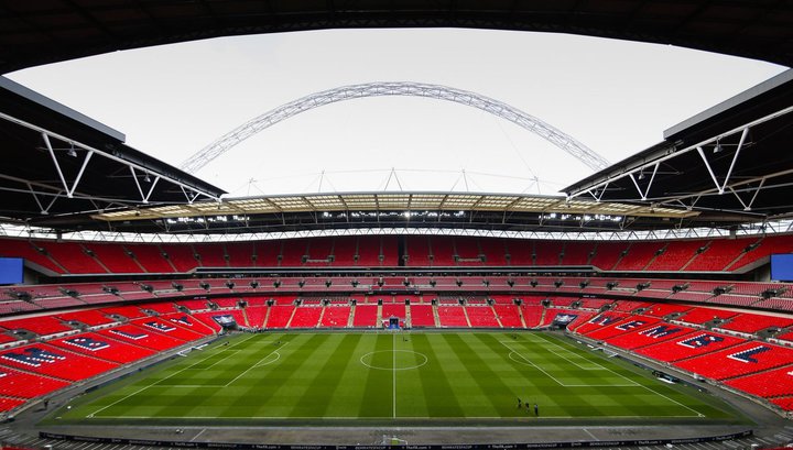 Главным футбольным стадионом англии является уэмбли».