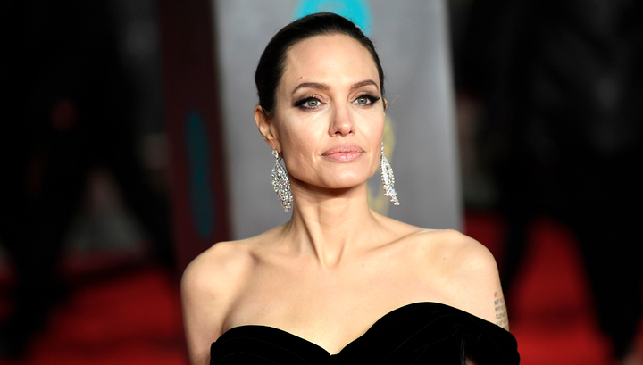 СМИ: Анджелина Джоли покидает кинематограф