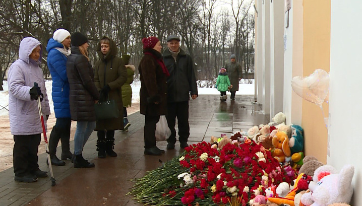 Смоленские новости свежие смоленск. Похороны Ярцево. Прощание с погибшими в Ярцево. Происшествия Смоленская область Ярцево.