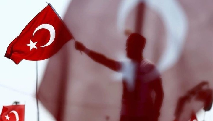Власти Турции ввели контроль за стриминговыми сервисами в стране