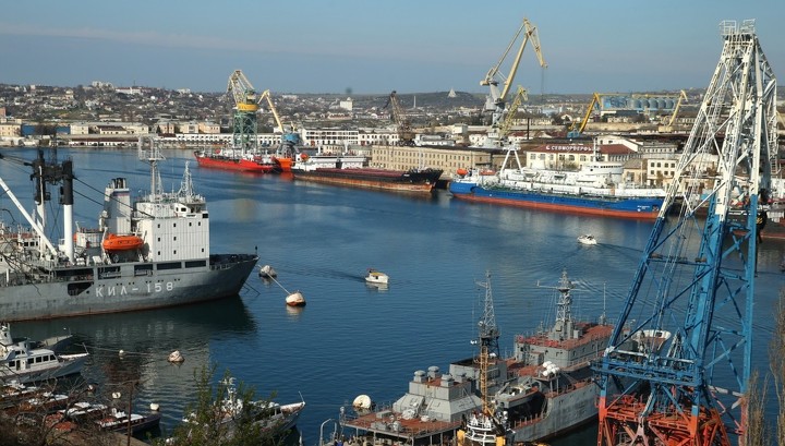 Экс-директор Севастопольского морского порта предстанет перед судом