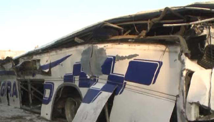 Следователи приступили к осмотру разбившегося в Сретенском районе автобуса