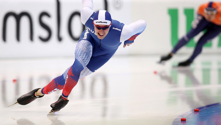 Конькобежец Муштаков стал первым на этапе Кубка мира в Японии