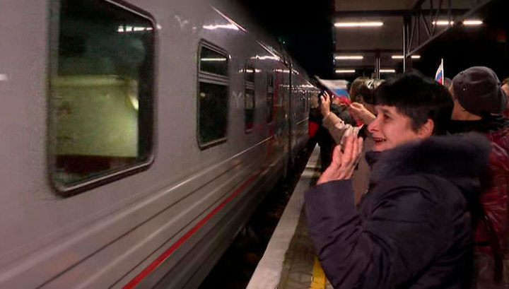 Школьники смогут путешествовать летом на поездах со скидкой