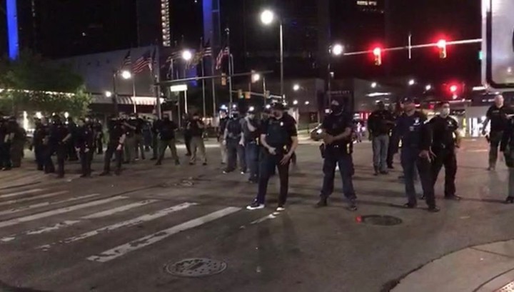 В Детройте убит один из протестующих