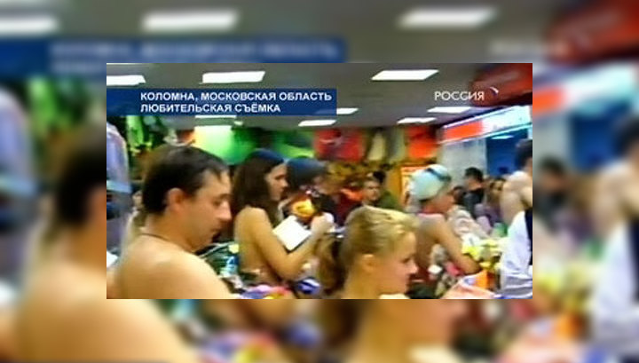 razdevanie-v-kompanii-foto