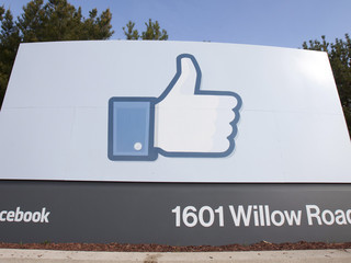 Facebook разбанил страницу российской делегации