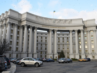 Киев определился, кого вышлет из российских дипломатов