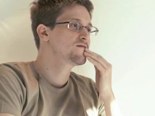 Сноуден получил бессрочный вид на жительство в России