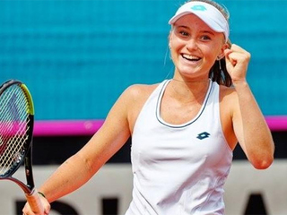Wimbledon. Юниорка Полина Кудерметова взяла успешный старт