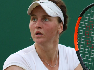 Людмила Самсонова зачехлила ракетку на турнире в США