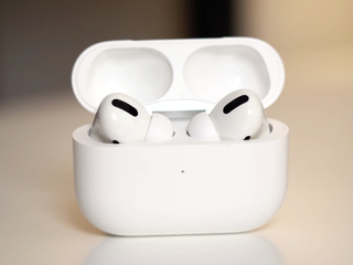 WSJ: Apple хочет превратить AirPods в гаджет для здоровья