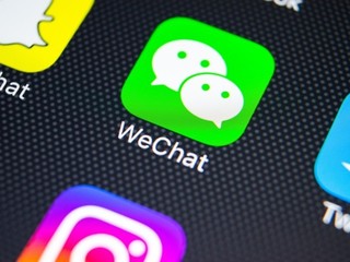 Американский суд помешал удалить WeChat из магазинов Apple и Google